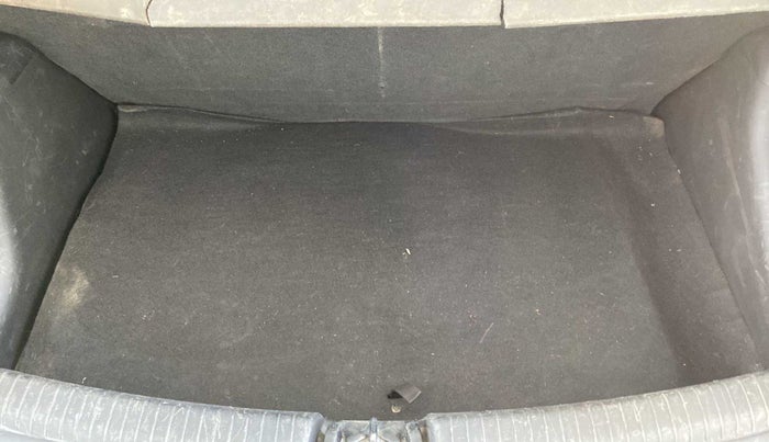 2015 Hyundai Grand i10 MAGNA 1.2 KAPPA VTVT, Petrol, Manual, 45,166 km, Boot Inside