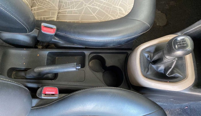 2015 Hyundai Grand i10 MAGNA 1.2 KAPPA VTVT, Petrol, Manual, 45,166 km, Gear Lever