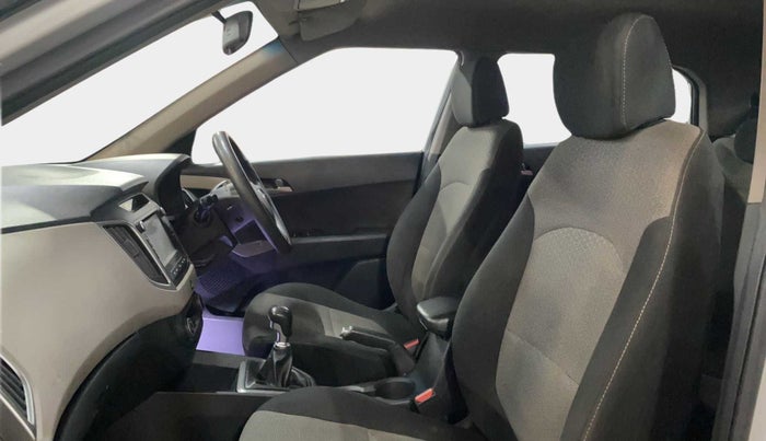 2016 Hyundai Creta SX PLUS 1.6 PETROL, Petrol, Manual, 1,06,890 km, Right Side Front Door Cabin