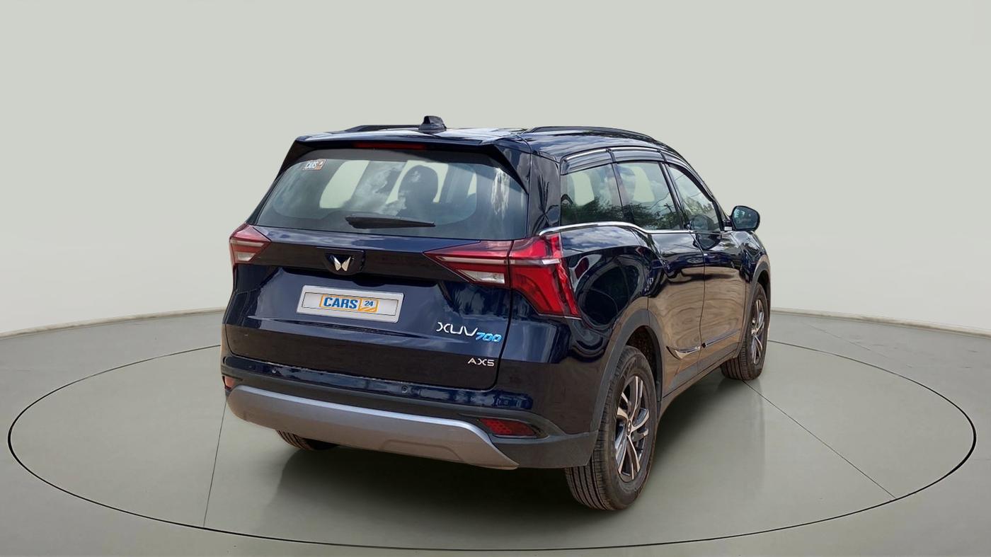 2023 Mahindra XUV700 AX 5 P MT 7 STR, Petrol, Manual, 12,152 km, Right Back Diagonal
