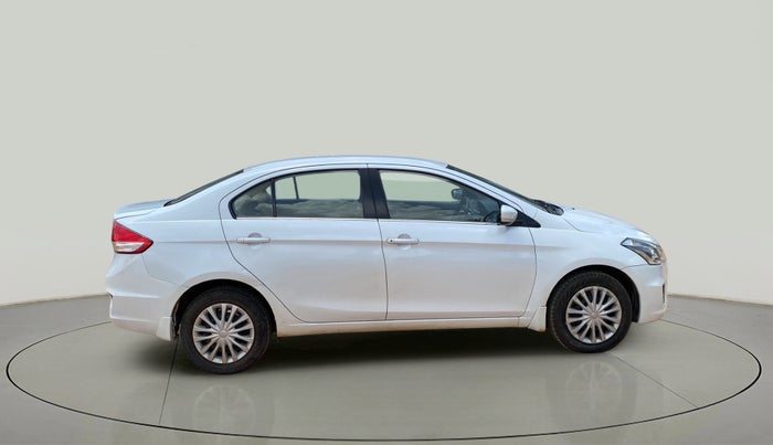2015 Maruti Ciaz VDI (O) SHVS, Diesel, Manual, 87,856 km, Right Side View
