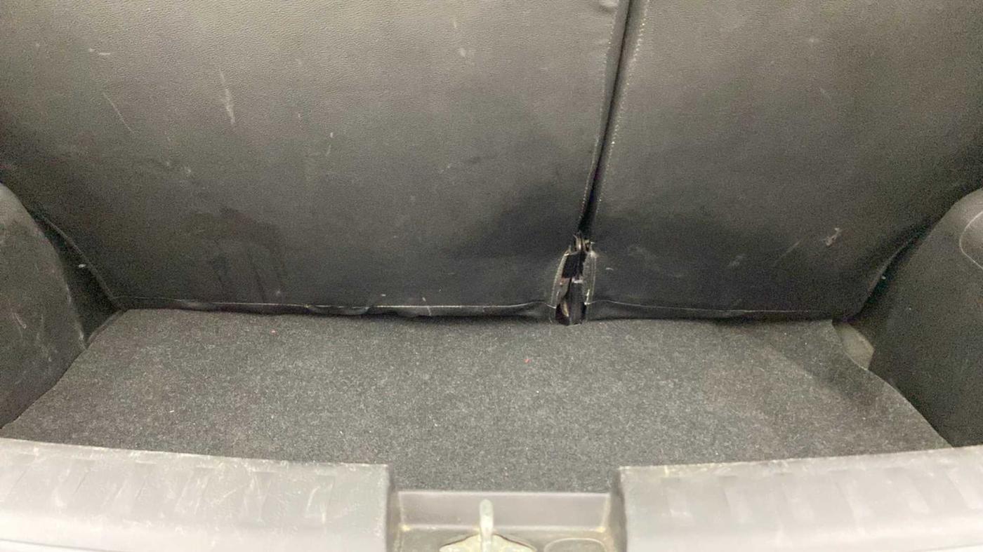 2015 Maruti Swift ZXI, Petrol, Manual, 88,810 km, Boot Inside