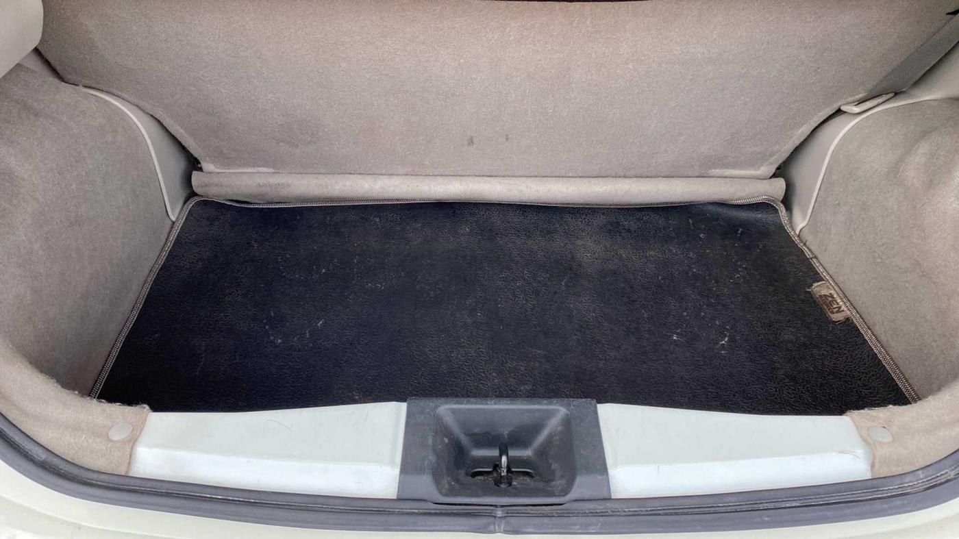 2013 Renault Pulse RXZ PETROL, Petrol, Manual, 29,641 km, Boot Inside