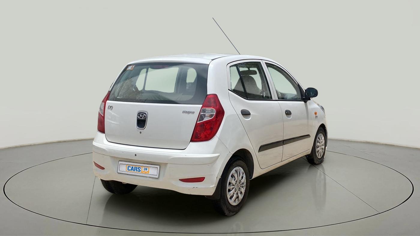 2014 Hyundai i10 MAGNA 1.1, Petrol, Manual, 11,191 km, Right Back Diagonal