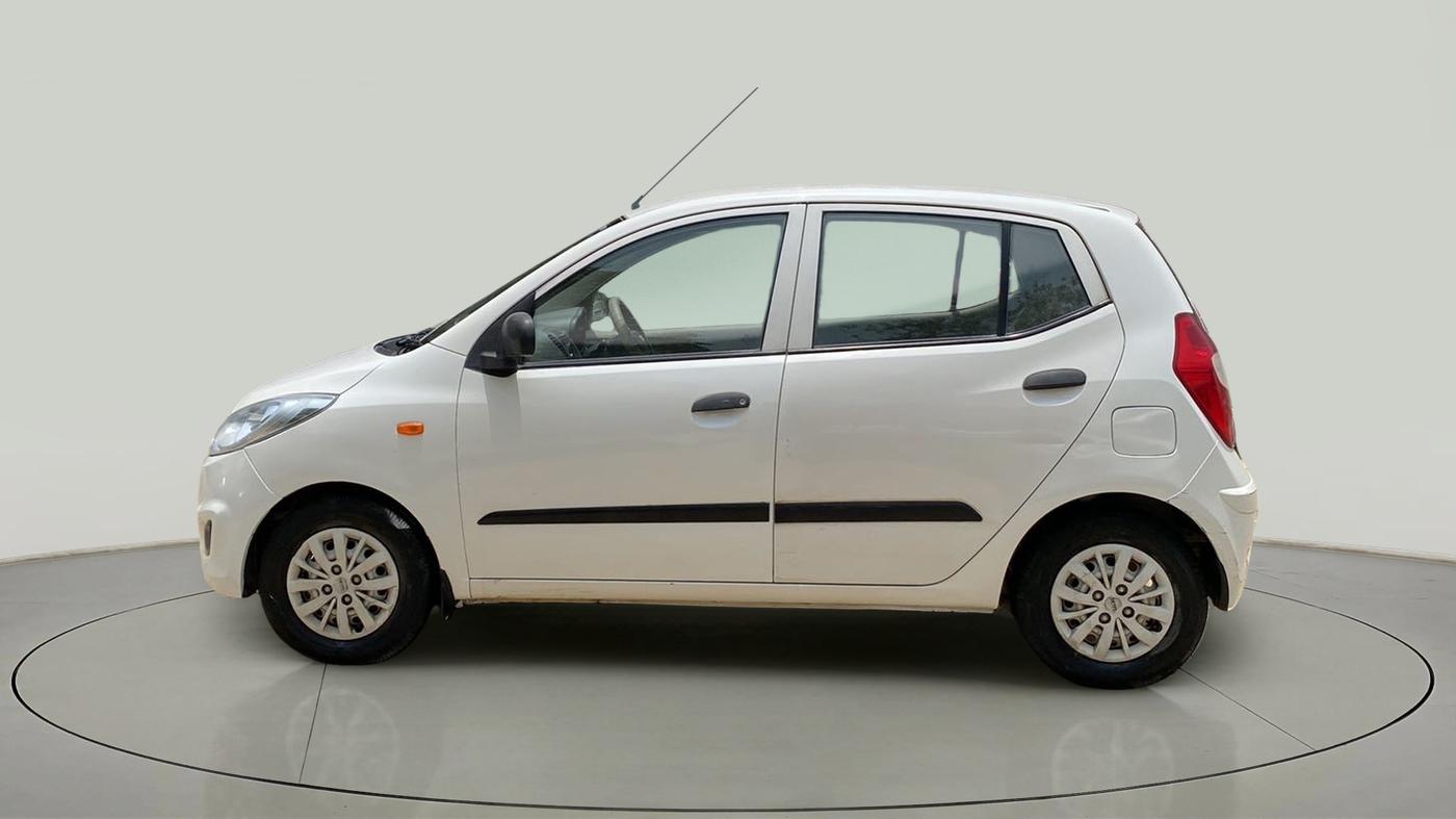 2014 Hyundai i10 MAGNA 1.1, Petrol, Manual, 11,191 km, Left Side