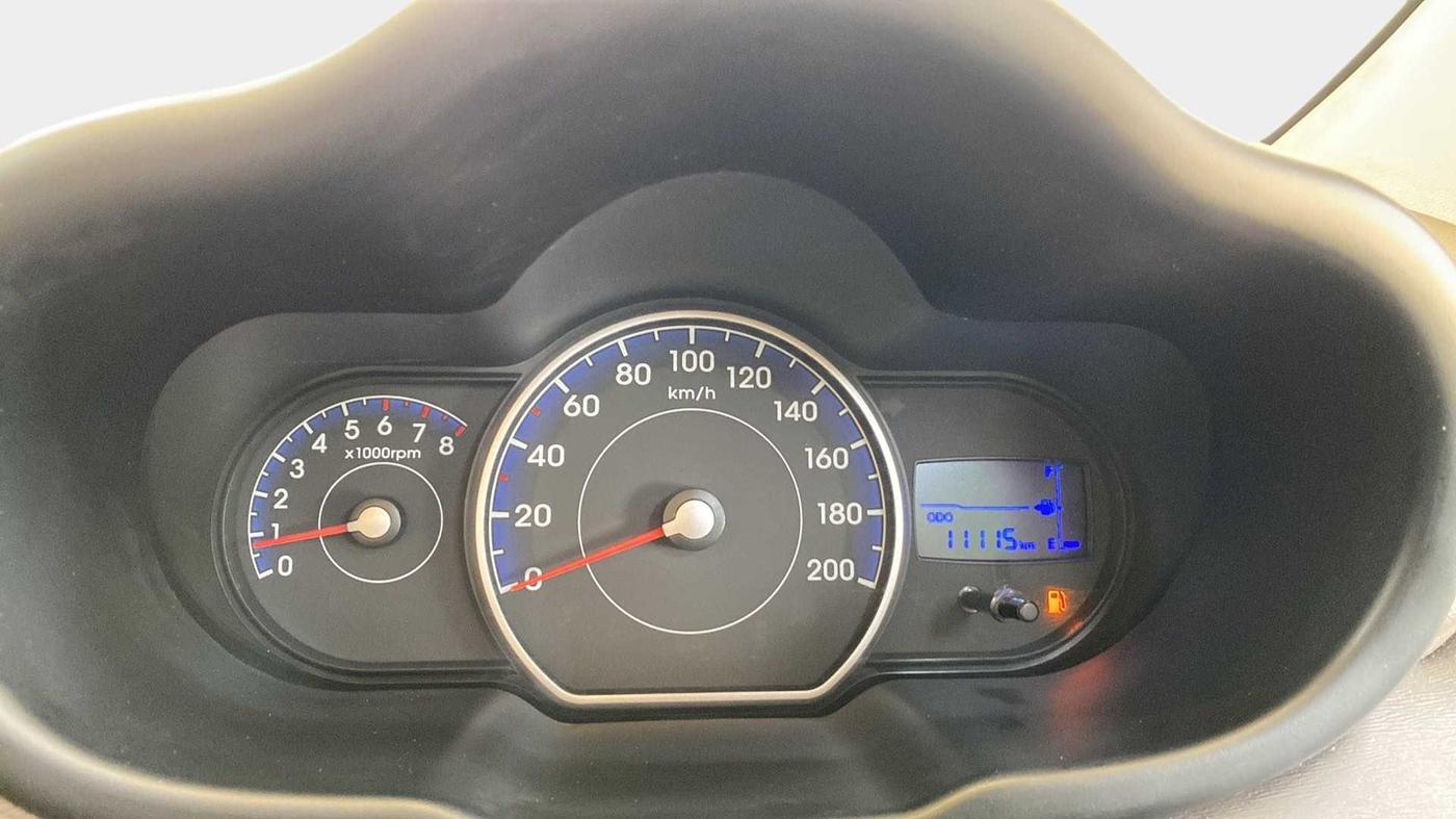 2014 Hyundai i10 MAGNA 1.1, Petrol, Manual, 11,191 km, Odometer Image