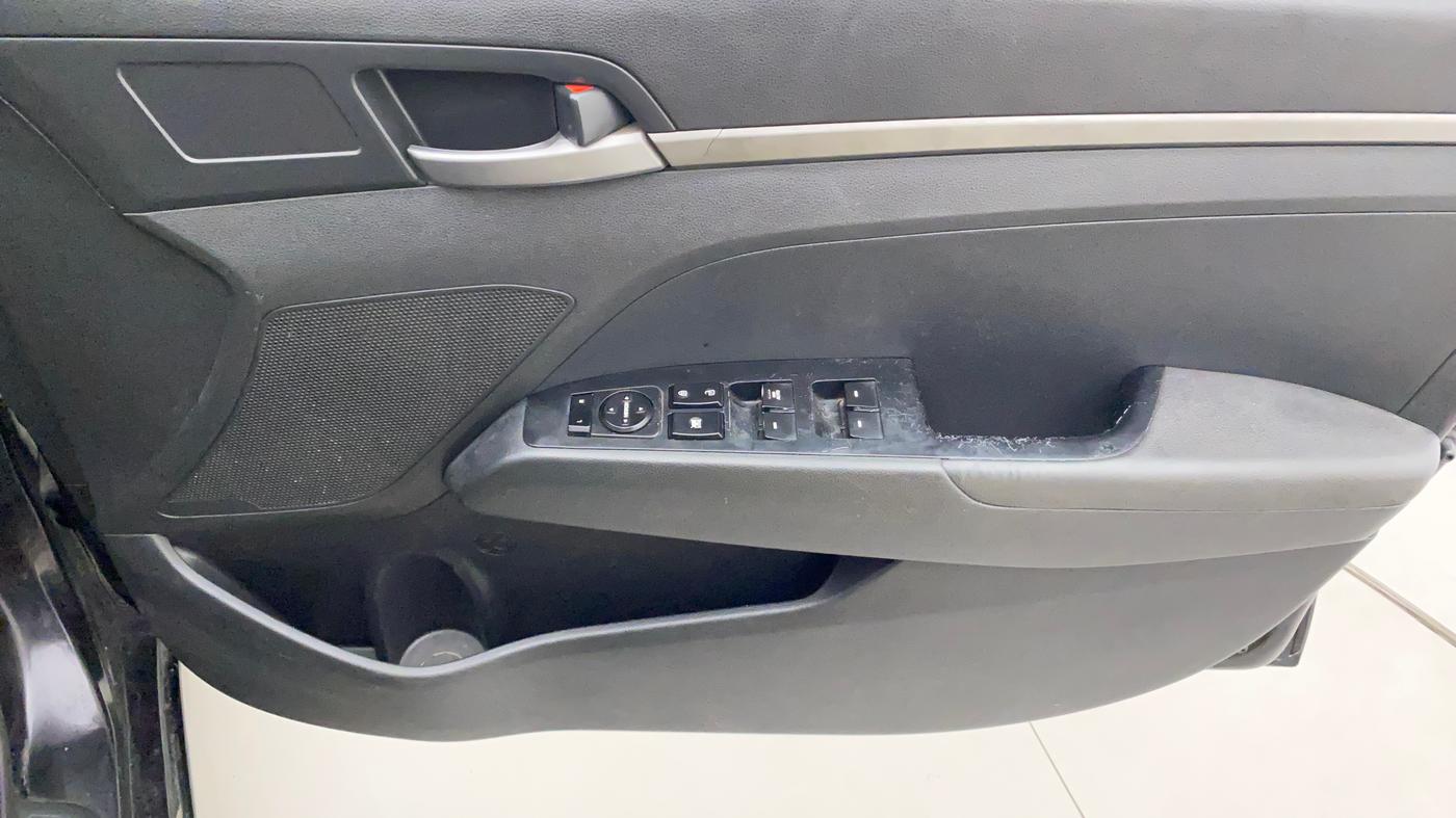 2018 Hyundai New Elantra 2.0 S PETROL, Petrol, Manual, 70,341 km, Driver Side Door Panels Control