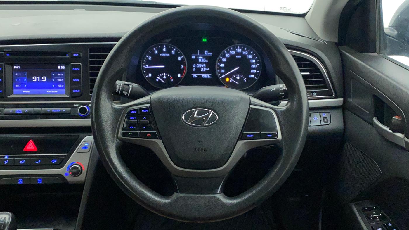 2018 Hyundai New Elantra 2.0 S PETROL, Petrol, Manual, 70,341 km, Steering Wheel Close Up