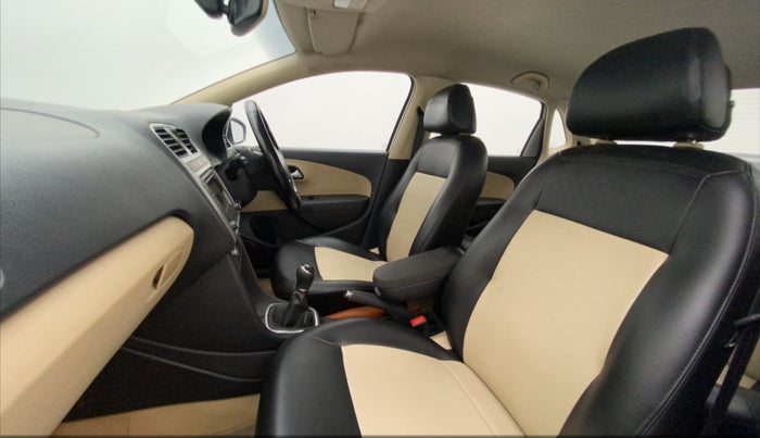 2016 Volkswagen Ameo HIGHLINE1.5L, Diesel, Manual, 1,07,362 km, Right Side Front Door Cabin