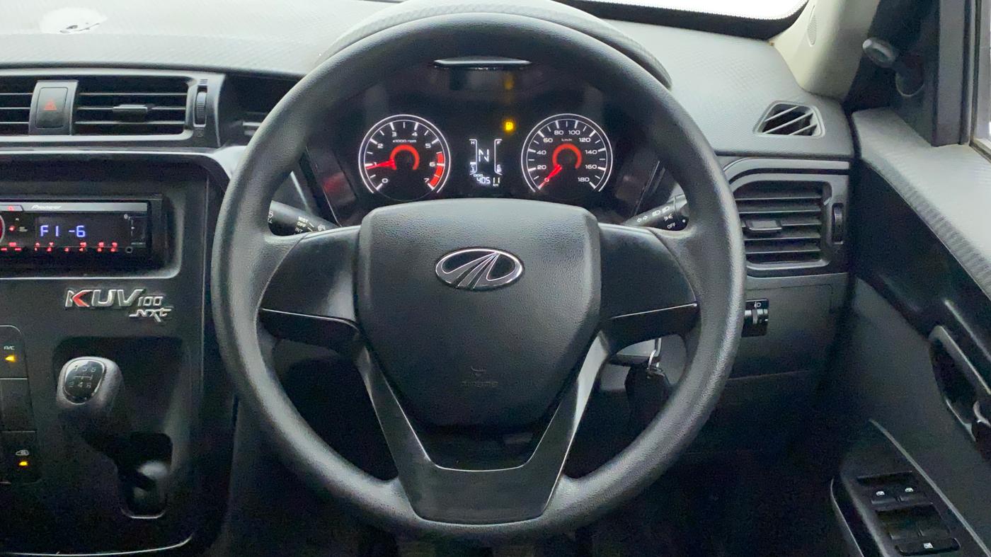 2019 Mahindra KUV 100 NXT K4+ P 6 STR, Petrol, Manual, 40,884 km, Steering Wheel Close Up