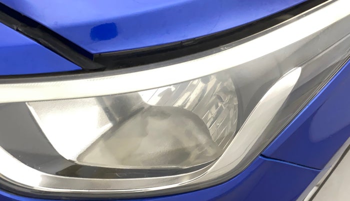 2015 Hyundai Elite i20 SPORTZ 1.2, Petrol, Manual, 1,12,979 km, Left headlight - Minor scratches