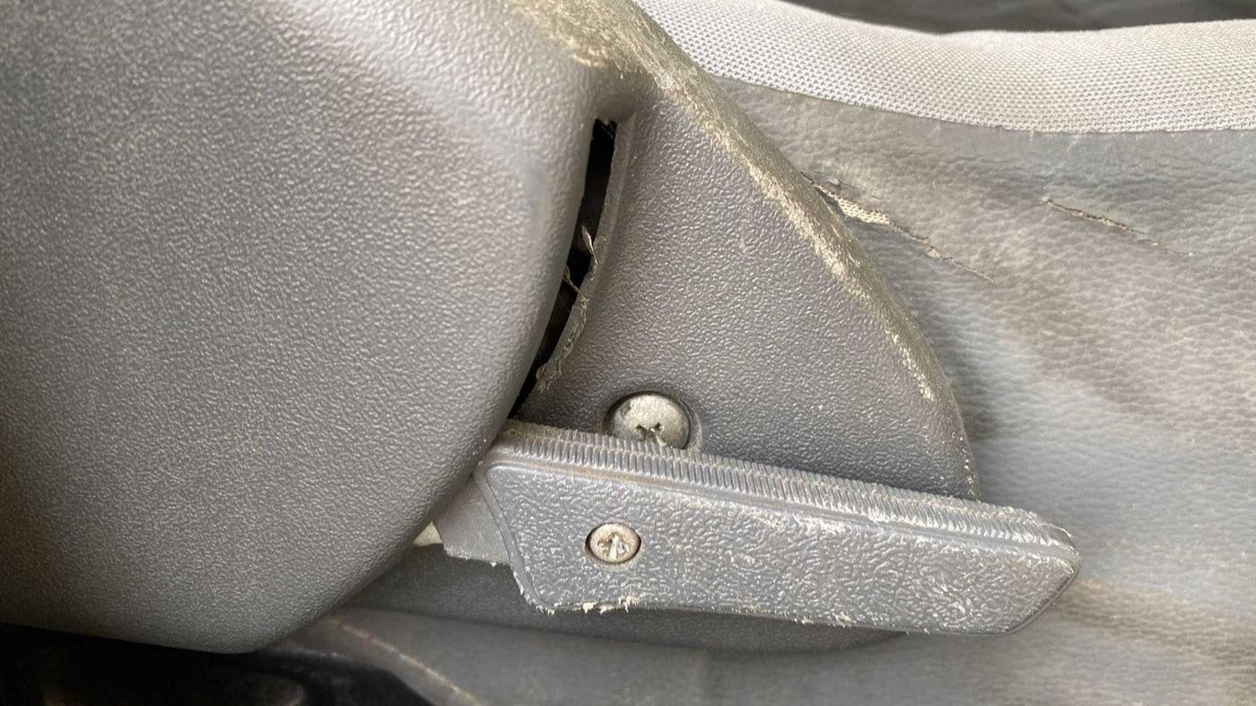 2014 Maruti Alto 800 LXI, Petrol, Manual, 88,290 km, Driver Side Adjustment Panel