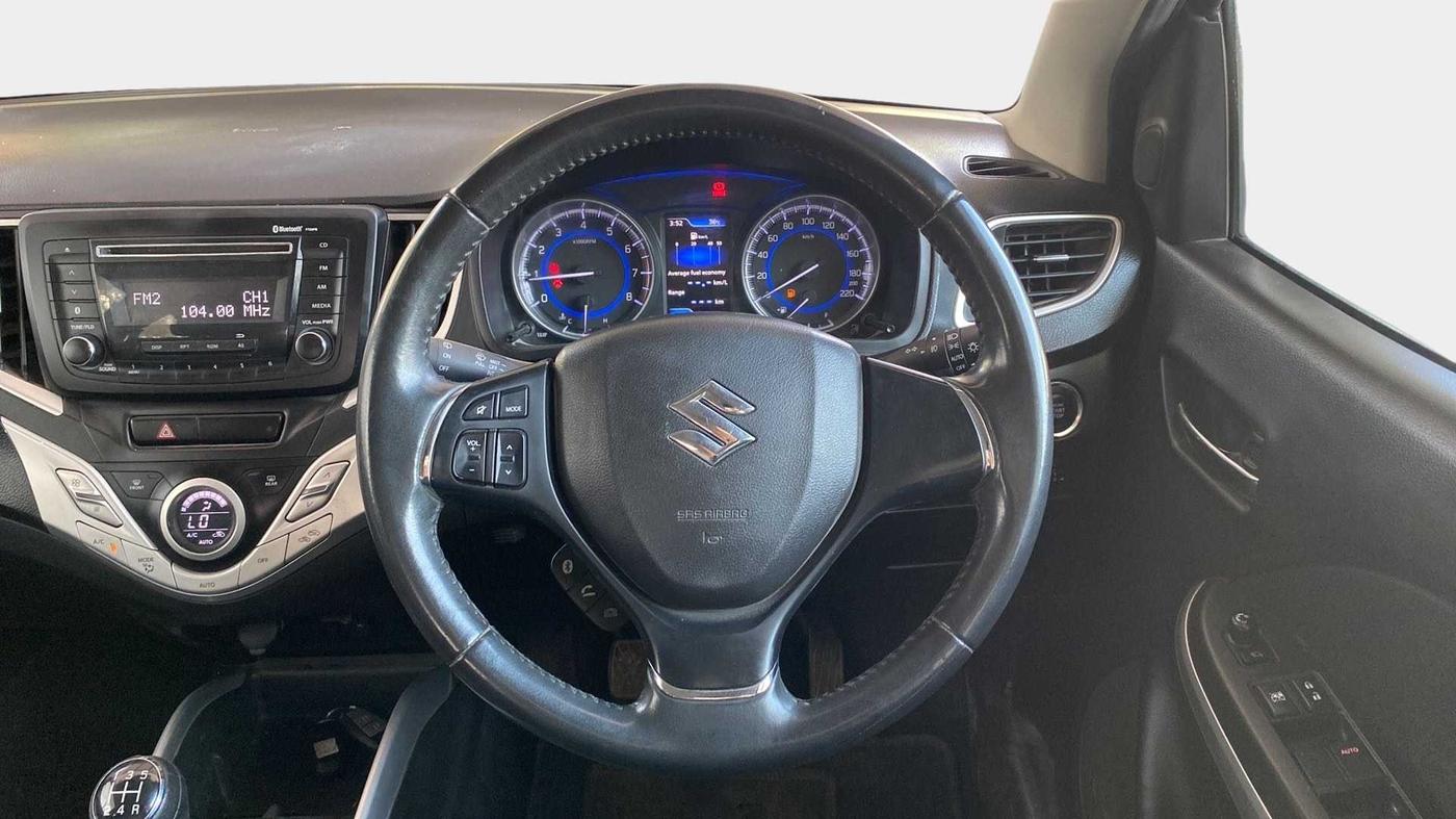2017 Maruti Baleno ZETA PETROL 1.2, Petrol, Manual, 34,151 km, Steering Wheel Close Up
