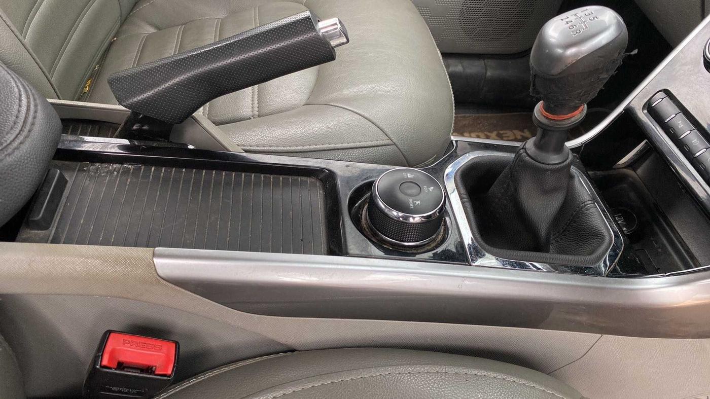 2017 Tata NEXON XZ PLUS DIESEL, Diesel, Manual, 1,06,245 km, Gear Lever
