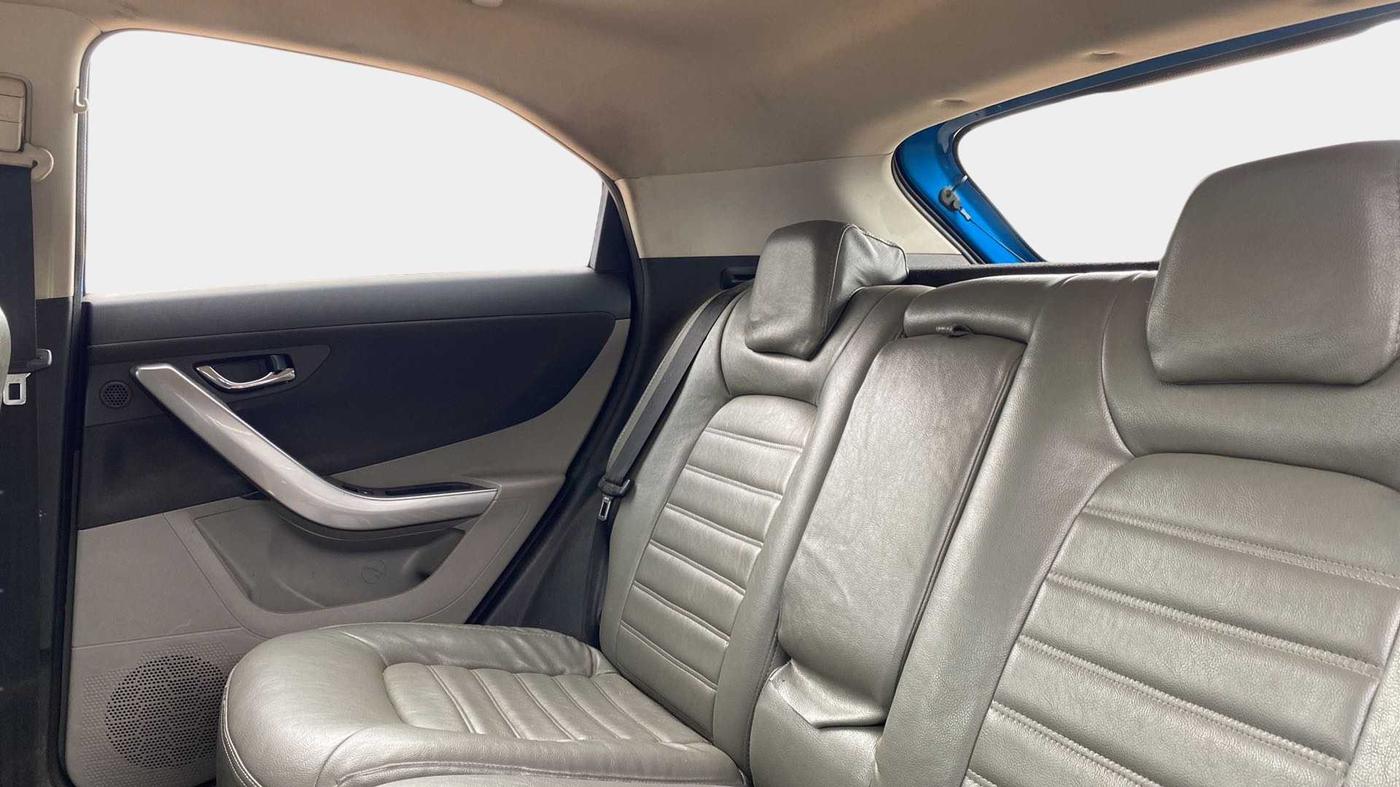 2017 Tata NEXON XZ PLUS DIESEL, Diesel, Manual, 1,06,245 km, Right Side Rear Door Cabin