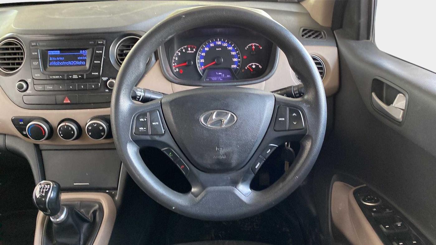 2017 Hyundai Xcent S 1.1 CRDI, Diesel, Manual, 73,307 km, Steering Wheel Close Up