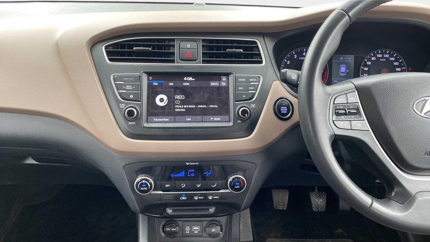 2018 Hyundai Elite i20 ASTA 1.2 (O), Petrol, Manual, 21,611 km, Air Conditioner