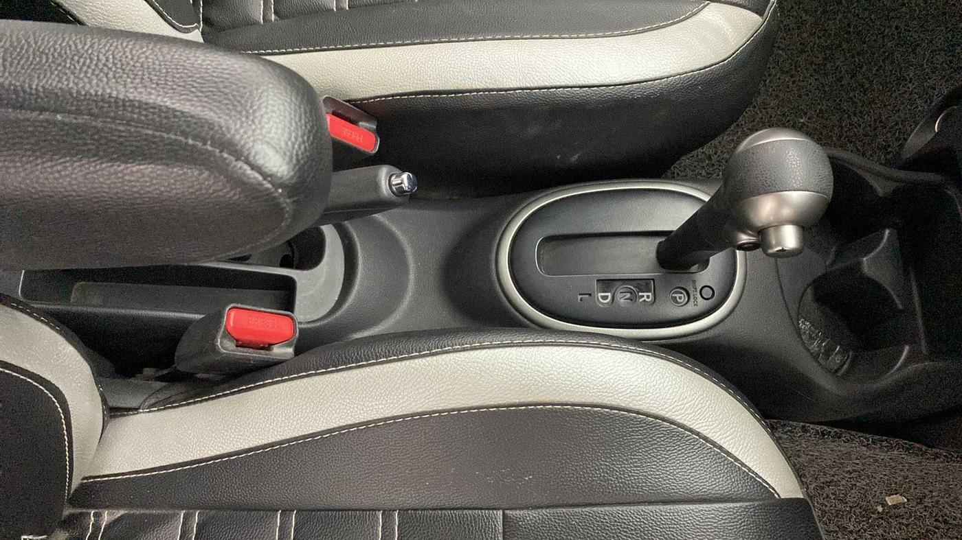 2018 Nissan Micra XL (O) CVT, Petrol, Automatic, 41,059 km, Gear Lever