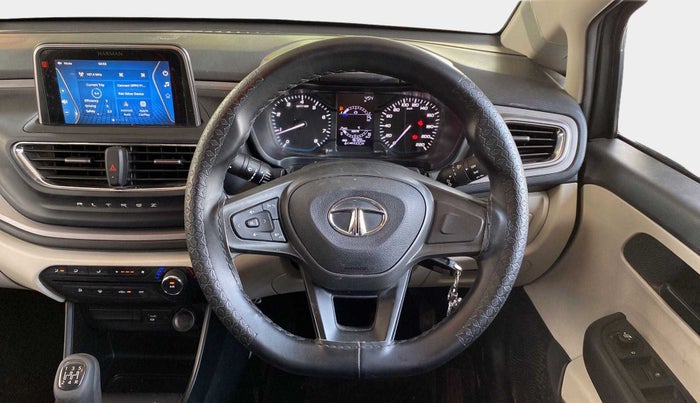 2022 Tata ALTROZ XM PLUS DIESEL, Diesel, Manual, 16,711 km, Steering Wheel Close Up