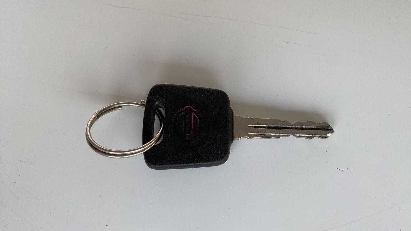 2022 Nissan MAGNITE XE, Petrol, Manual, 4,920 km, Key Close Up