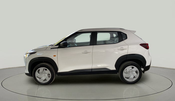 2022 Nissan MAGNITE XE, Petrol, Manual, 4,920 km, Left Side