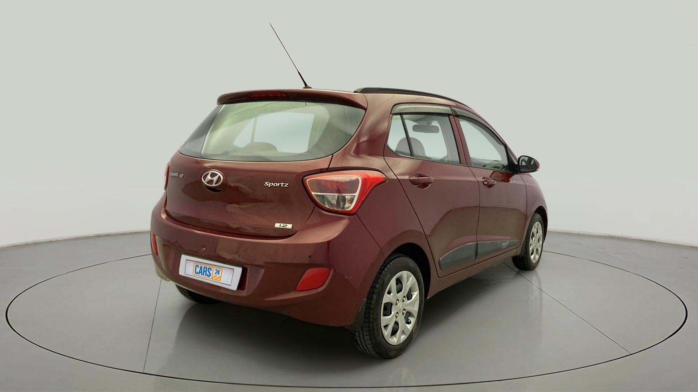 2016 Hyundai Grand i10 SPORTZ 1.2 KAPPA VTVT, Petrol, Manual, 77,279 km, Right Back Diagonal