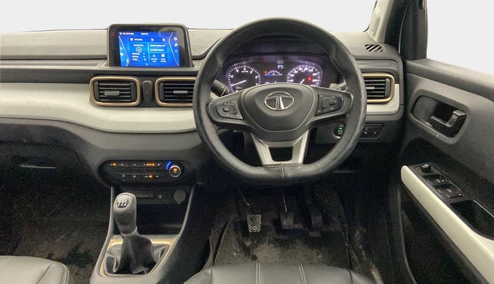 2022 Tata PUNCH ACCOMPLISHED MT, Petrol, Manual, 21,955 km, Steering Wheel Close Up