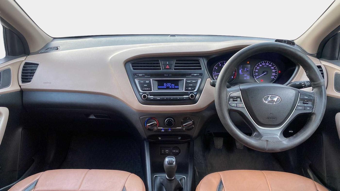 2016 Hyundai Elite i20 MAGNA 1.2, Petrol, Manual, 56,731 km, Dashboard