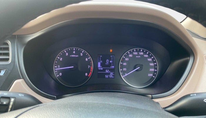 2016 Hyundai Elite i20 MAGNA 1.2, Petrol, Manual, 56,731 km, Odometer Image