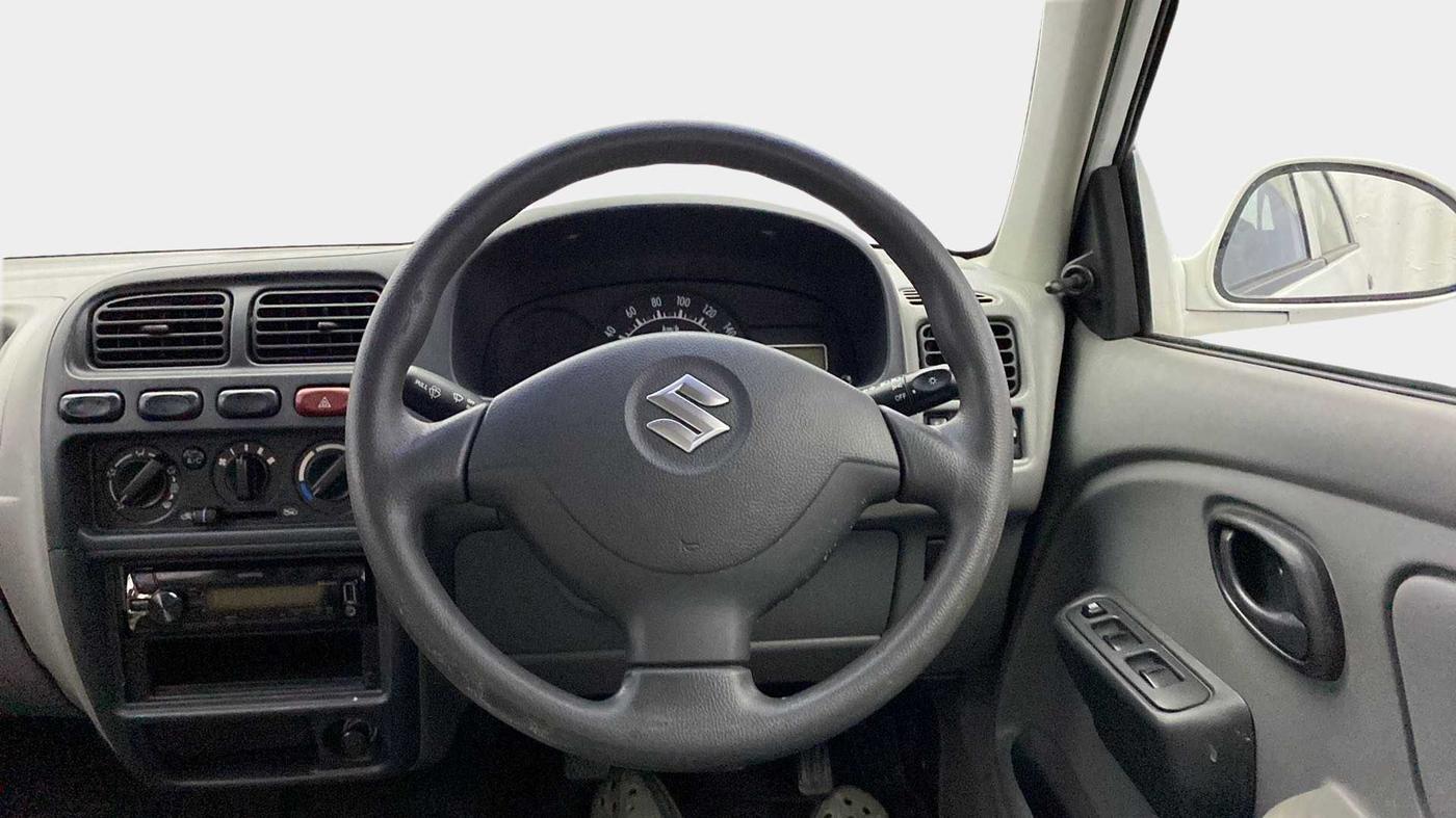 2011 Maruti Alto K10 LXI, Petrol, Manual, 32,942 km, Steering Wheel Close Up