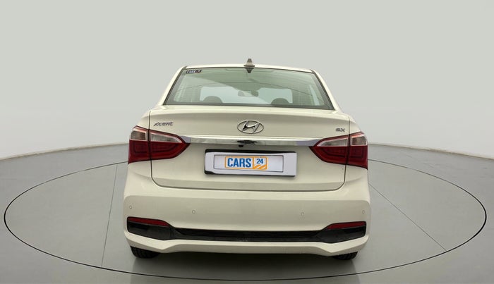 2017 Hyundai Xcent SX 1.2, Petrol, Manual, 31,505 km, Back/Rear