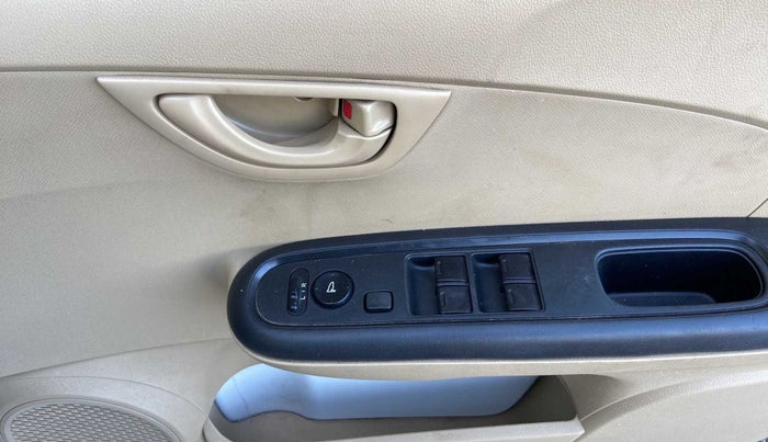 2018 Honda Brio S(O) MT, Petrol, Manual, 58,092 km, Driver Side Door Panels Control