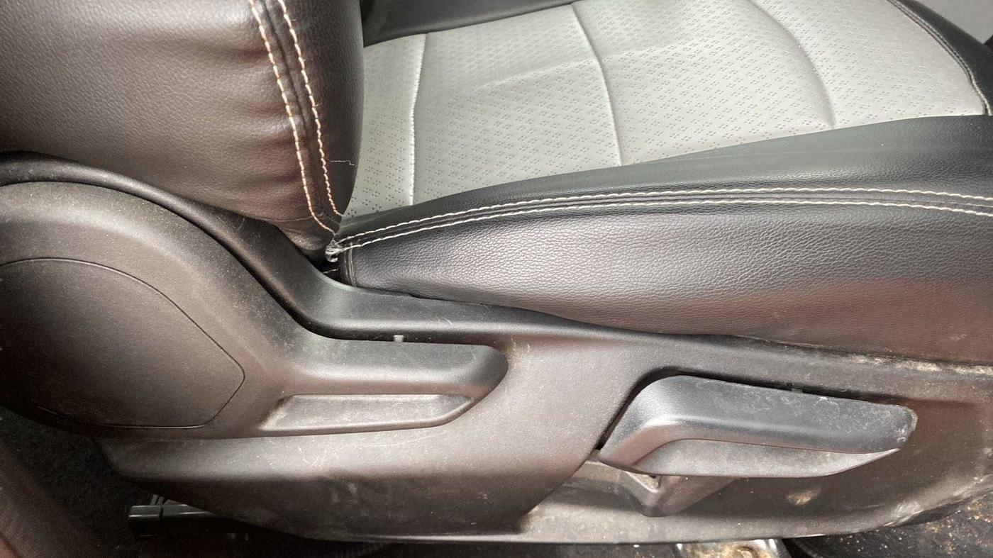 2021 Tata Tiago XZA PLUS PETROL, Petrol, Automatic, 15,969 km, Driver Side Adjustment Panel