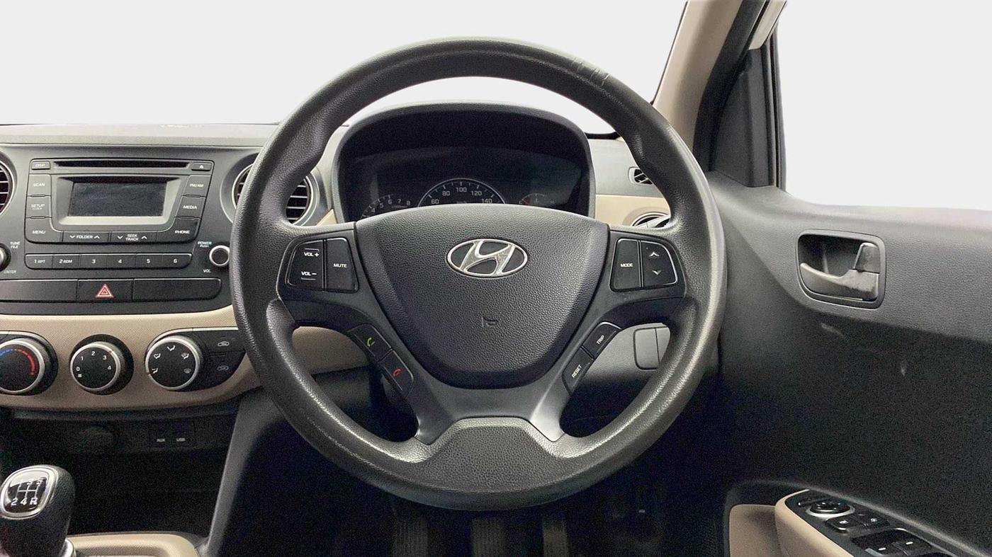 2015 Hyundai Grand i10 SPORTZ 1.2 KAPPA VTVT, Petrol, Manual, 93,806 km, Steering Wheel Close Up