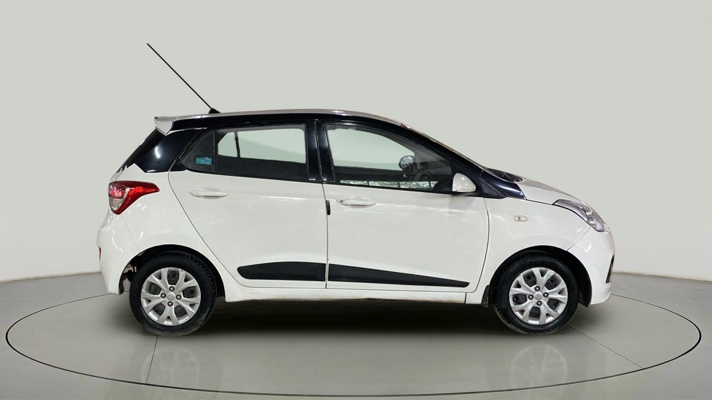 2015 Hyundai Grand i10 MAGNA 1.2 KAPPA VTVT, Petrol, Manual, 62,856 km, Right Side View