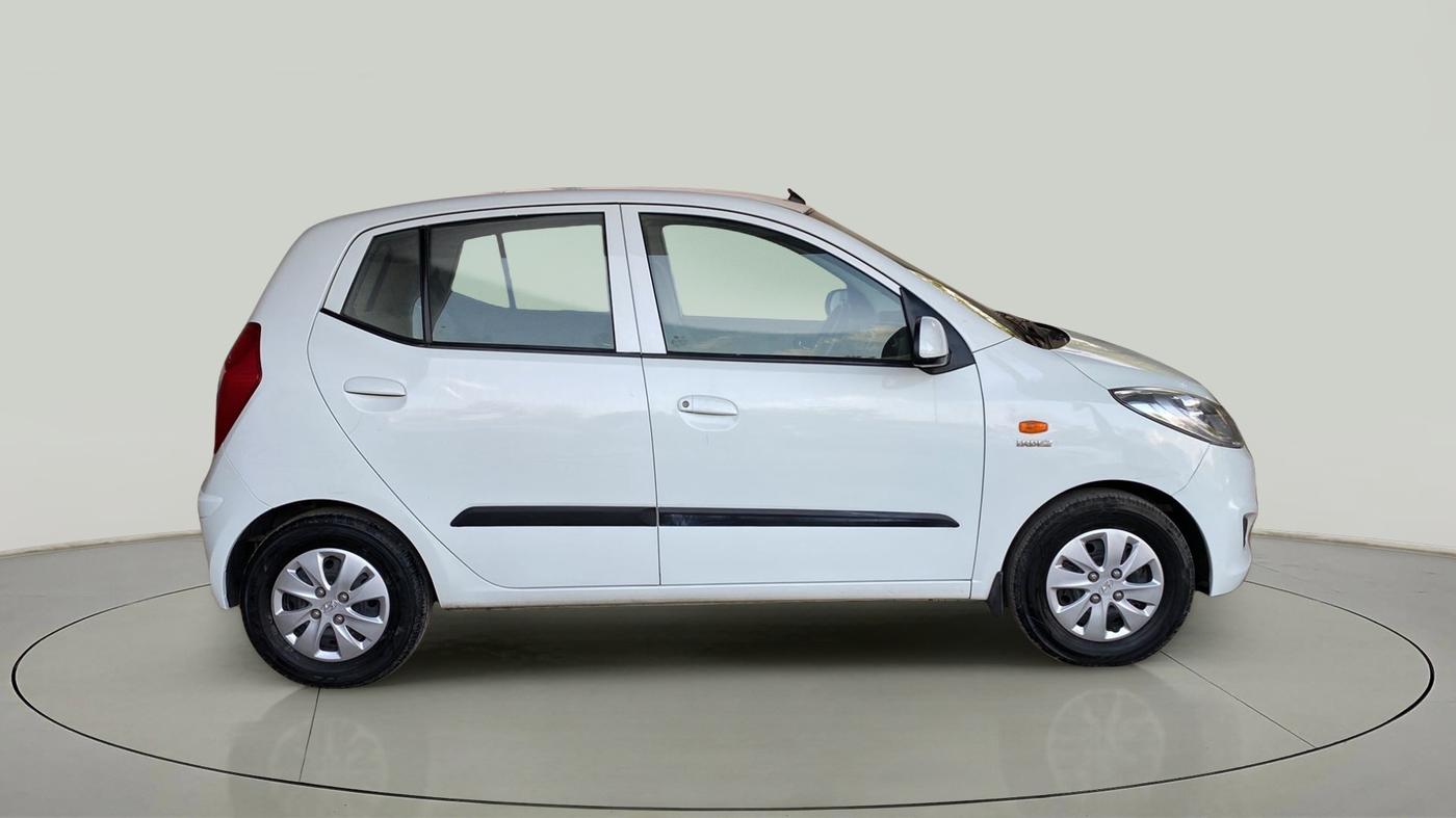 2011 Hyundai i10 MAGNA 1.1, Petrol, Manual, 1,14,783 km, Right Side View