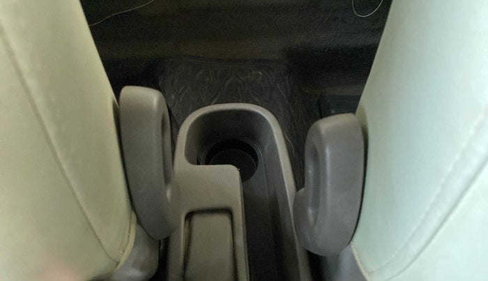 2011 Hyundai i10 MAGNA 1.1, Petrol, Manual, 1,14,783 km, Driver Side Adjustment Panel