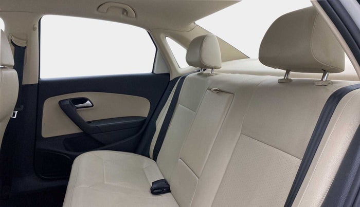 2018 Volkswagen Vento HIGHLINE PLUS 1.5 AT 16 ALLOY, Diesel, Automatic, 77,594 km, Right Side Rear Door Cabin