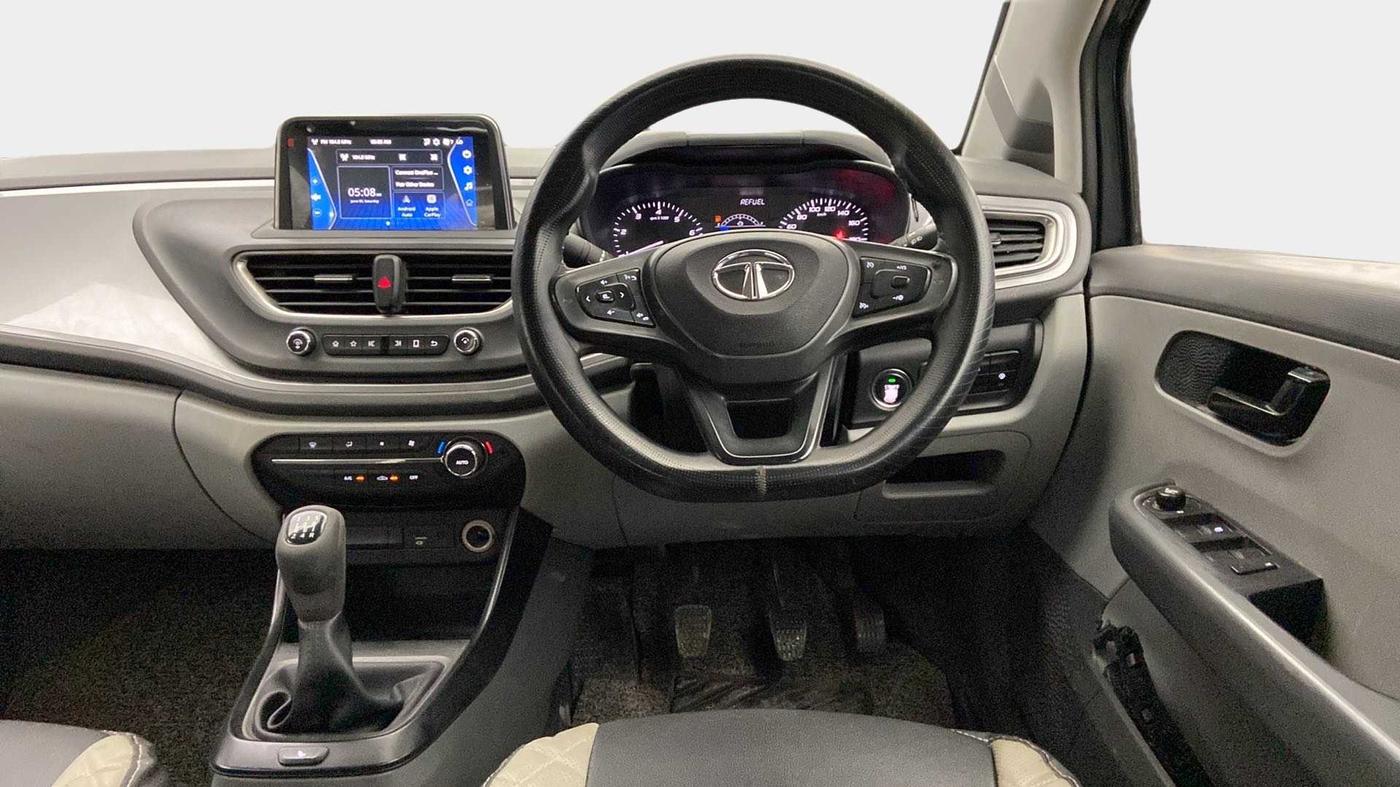 2020 Tata ALTROZ XT PETROL, Petrol, Manual, 44,696 km, Steering Wheel Close Up