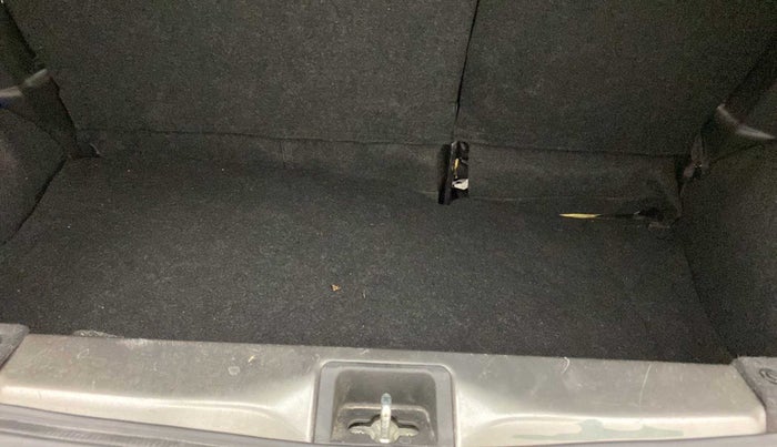 2022 Maruti New Wagon-R VXI 1.0 AMT, Petrol, Automatic, 9,301 km, Boot Inside
