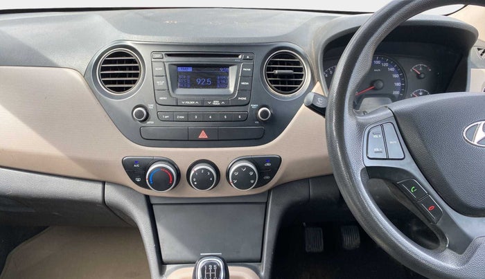 2014 Hyundai Xcent S 1.2, Petrol, Manual, 82,170 km, Air Conditioner
