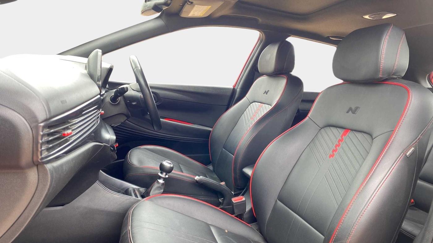 2021 Hyundai NEW I20 N LINE N8 1.0 TURBO GDI IMT, Petrol, Manual, 26,841 km, Right Side Front Door Cabin
