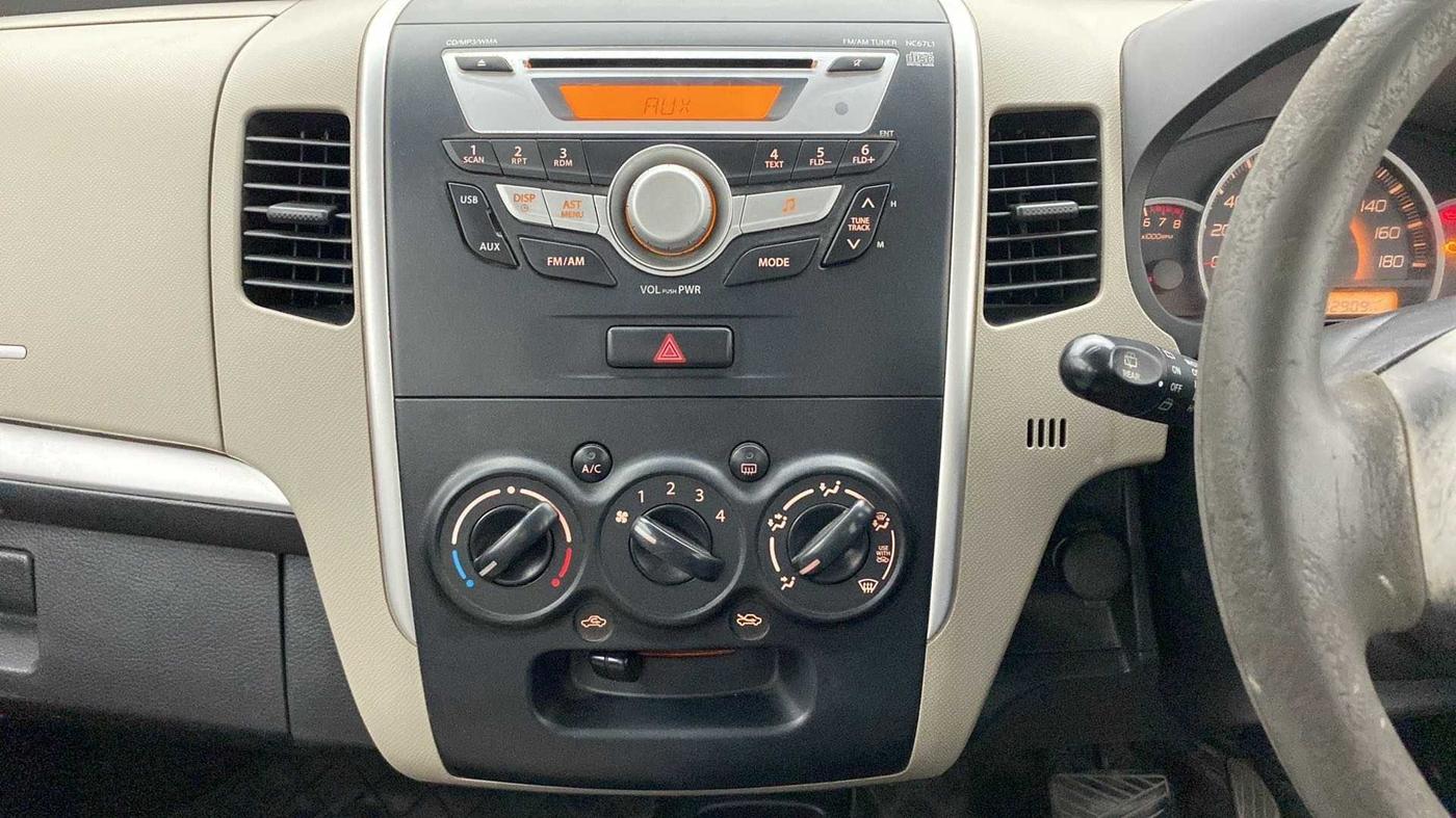 2016 Maruti Wagon R 1.0 VXI AMT, Petrol, Automatic, 82,834 km, Air Conditioner