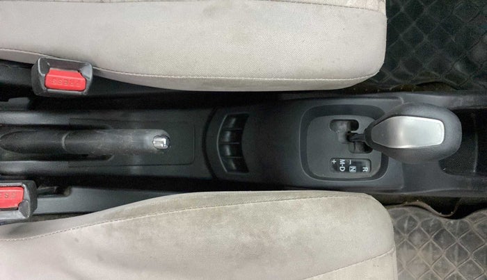 2016 Maruti Wagon R 1.0 VXI AMT, Petrol, Automatic, 82,834 km, Gear Lever