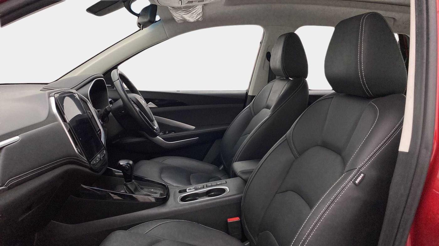 2020 MG HECTOR SHARP 1.5 DCT PETROL, Petrol, Automatic, 16,180 km, Right Side Front Door Cabin