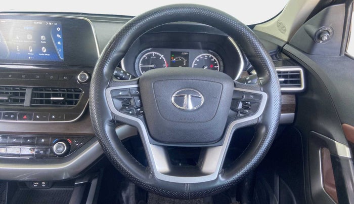 2020 Tata Harrier XT 2.0L KRYOTEC, Diesel, Manual, 34,077 km, Steering Wheel Close Up