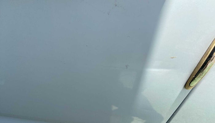 2020 Tata Harrier XT 2.0L KRYOTEC, Diesel, Manual, 34,077 km, Front passenger door - Minor scratches
