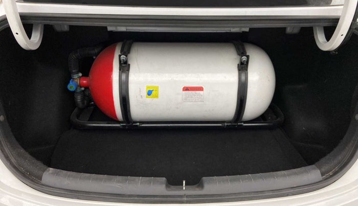 2020 Hyundai AURA S 1.2 CNG, CNG, Manual, 36,223 km, Boot Inside