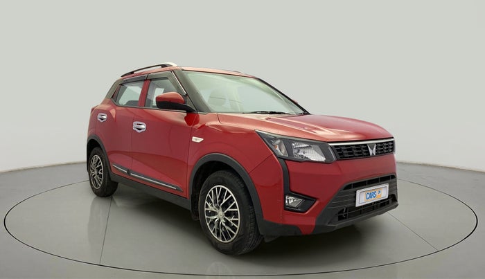 2022 Mahindra XUV300 W4 1.2 PETROL, Petrol, Manual, 5,411 km, SRP