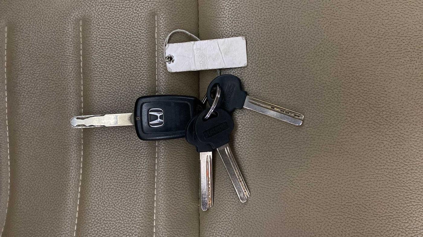 2020 Honda Amaze 1.2L I-VTEC S, Petrol, Manual, 21,841 km, Key Close Up